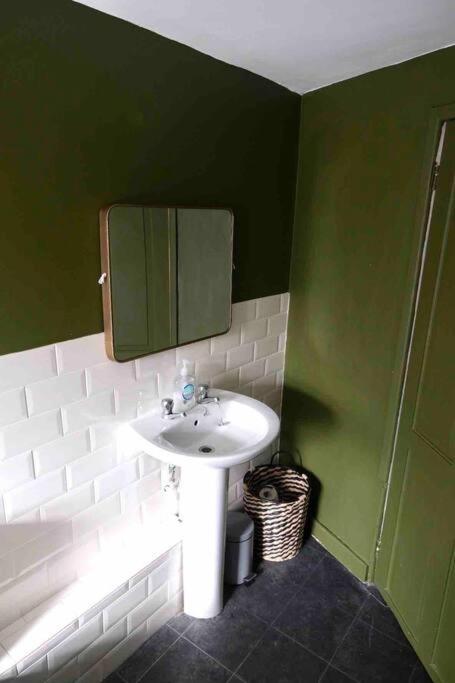Regency Cottage 10 Minutes From Bath City Centre מראה חיצוני תמונה